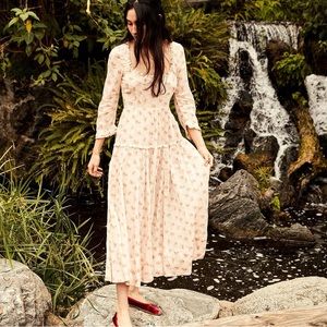 Doen Garnet Dress in Poppy print 🌸 size Small